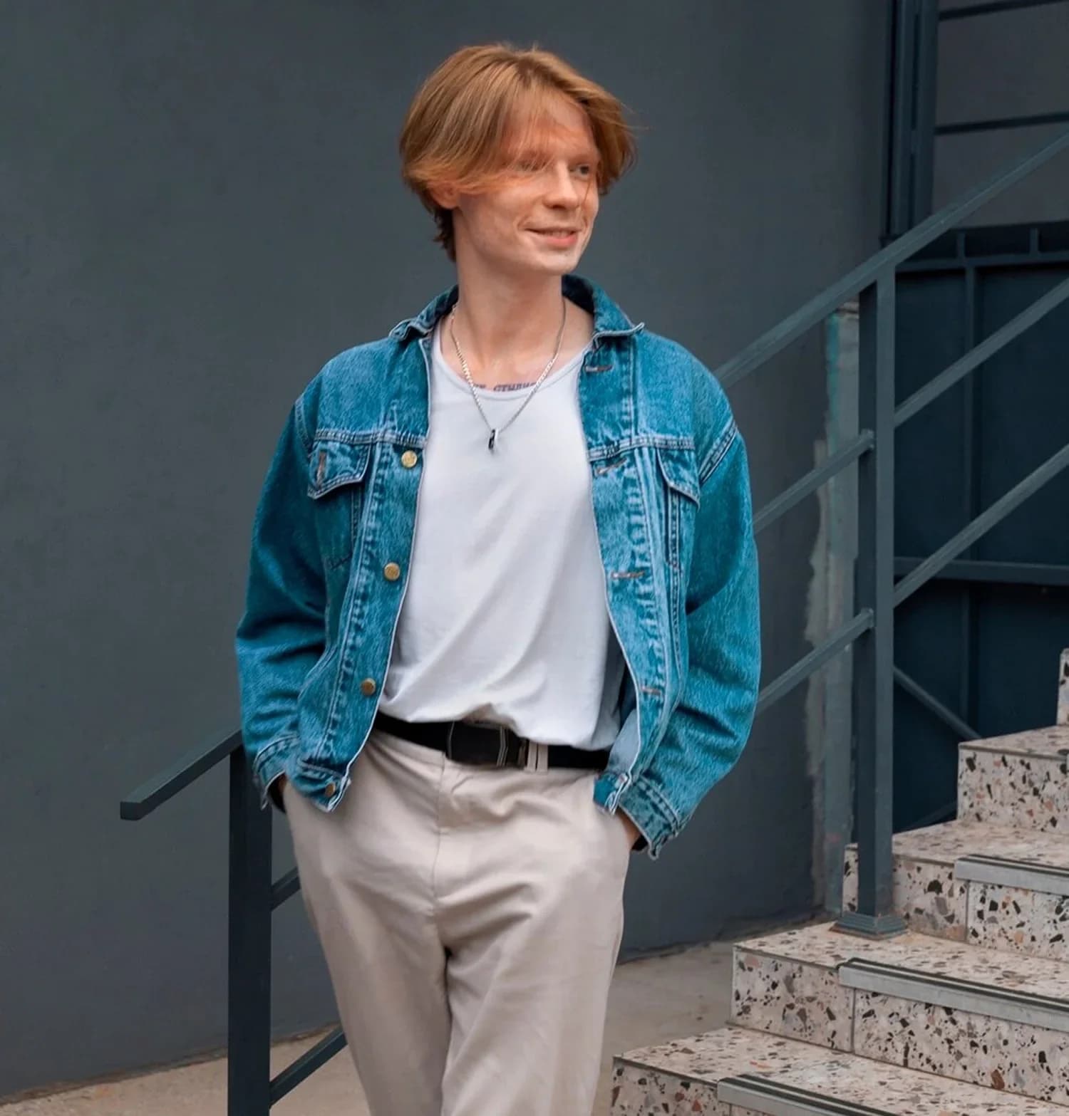 5 Ways To Style An Oversized T-Shirt