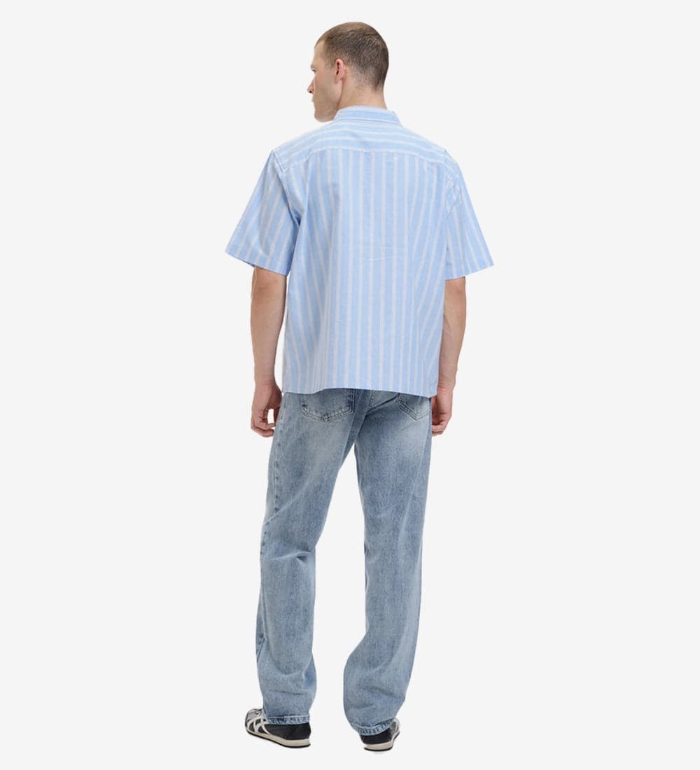 Vintage-Style Straight Fit Jeans